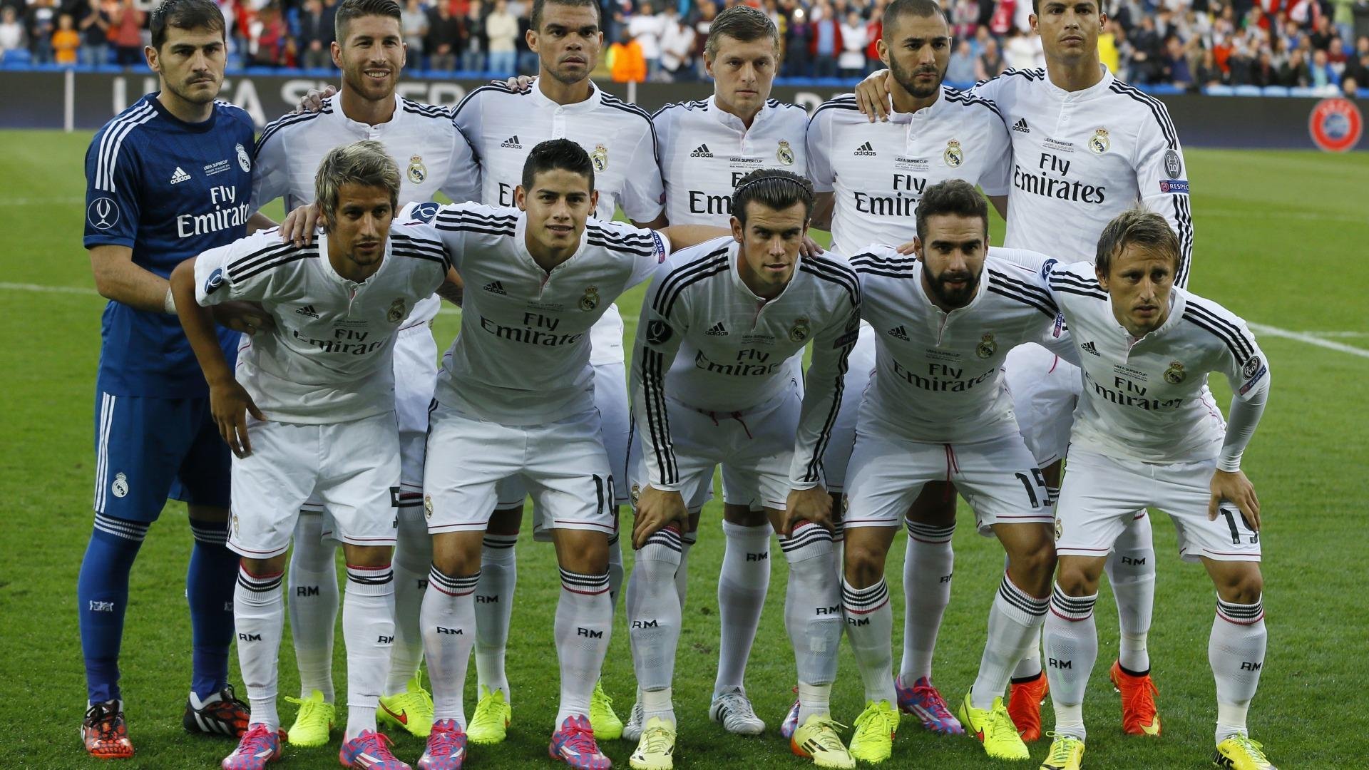 绝杀“终极闪光”——球队最后瞬间的英雄表现，终极闪光是谁的技能